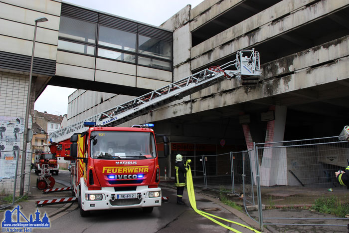 Brand im Kaufhof-Parkhaus