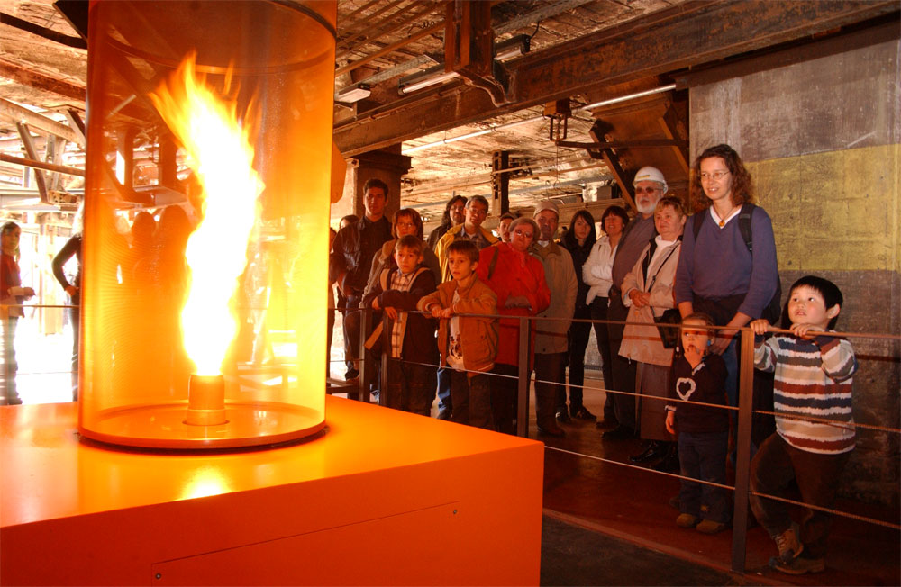 Feuertornado im ScienceCenter Ferrodrom® des Weltkulturerbes Völklinger Hütte Copyright: Weltkulturerbe Völklinger Hütte/Wolfgang Klauke 