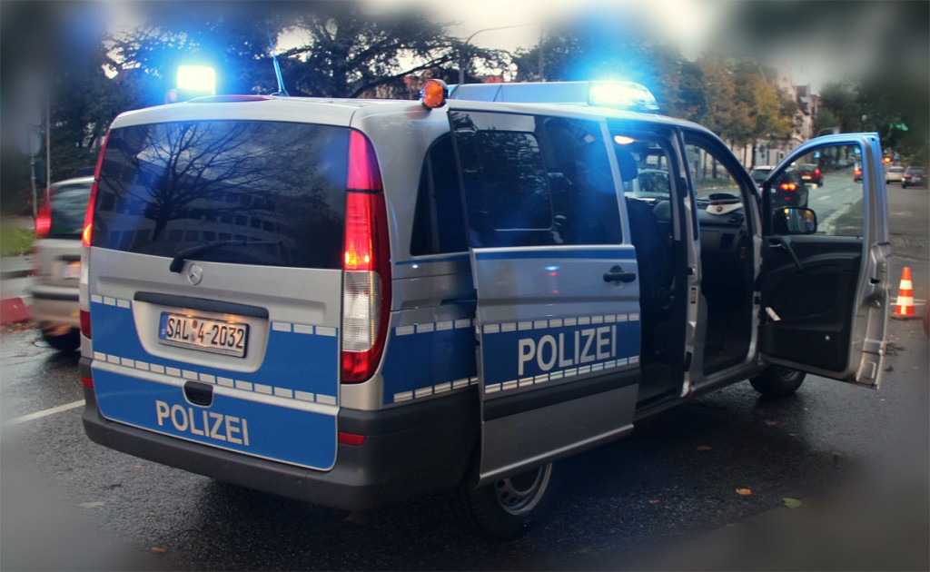 Die Polizei im Einsatz (Foto: A.Hell)