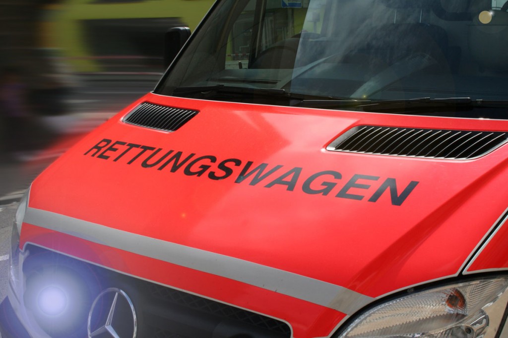 Ein Rettungswagen des DRK im Einsatz (Symbolfoto: Hell)