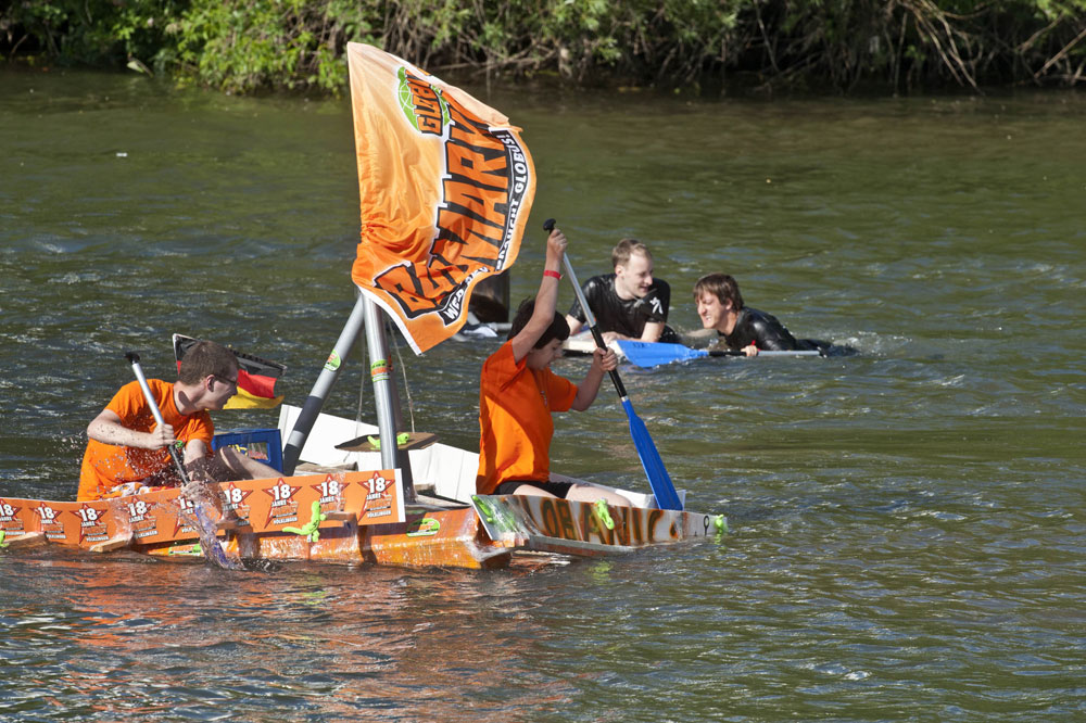 Pappbootrennen beim Saarfest: Auch 2015 feste Teil des Programms (Foto: Stadt)