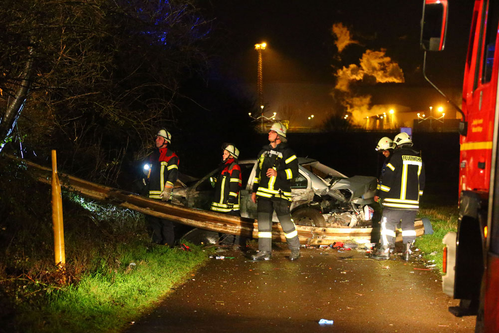 Die Feuerwehr hatte alle Hände voll zu tun (Foto: Avenia)