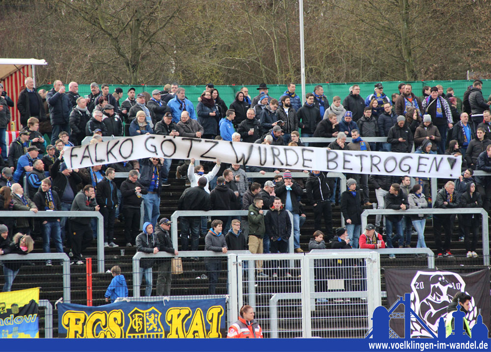 Ein Statement der Fans (Foto: Hell)