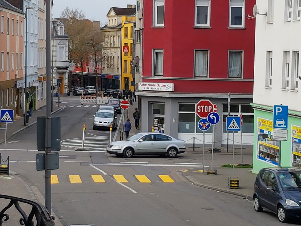 Wegen Bauarbeiten ist die Verkehrsführung in der Innenstadt geändert (Foto: Hell)