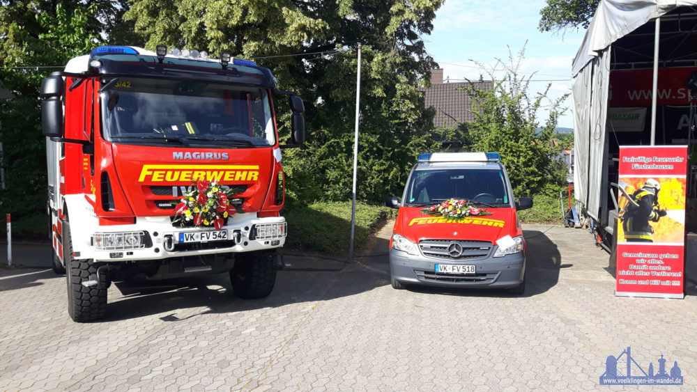 Die beiden neuen Fahrzeuge, das LF Florian Völklingen 5/42 und der MTW Florian Völklingen 5/18 (Foto: F. Kirchmeier/FFW)