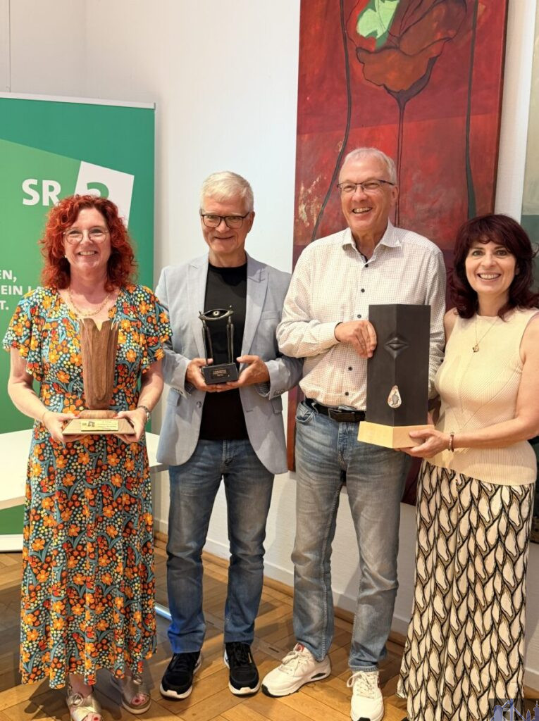 V.l.n.r.: Susanne Wachs (SR3 Saarlandwelle), Stephan Tautz (OB Stadt Völklingen), Udo Recktenwald (Landrat St. Wendel), Cornelia Hoffmann-Bethscheider (Präsidentin Sparkassenverband Saar) Bild: Stadt Völklingen