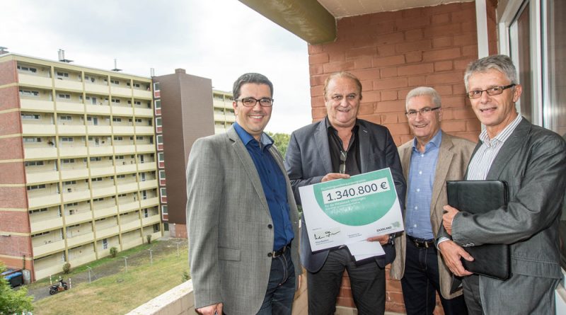 1.340.800 Euro aus Flüchtlingswohnraumprogramm an Stadt Völklingen übergeben (Foto: Stadt VKL)