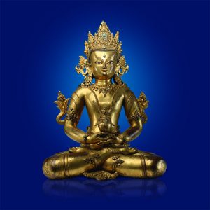Buddha Amitāyus Nepal, Frühe Malla-Periode 14. Jahrhundert n. Chr. Vergoldetes Kupfer mit Steinbesatz Höhe: 39 cm Privatsammlung (ehemals Sammlung Philip Goldman, Sammlung Jules Speelman) Copyright: Weltkulturerbe Völklinger Hütte/Hans-Georg Merkel