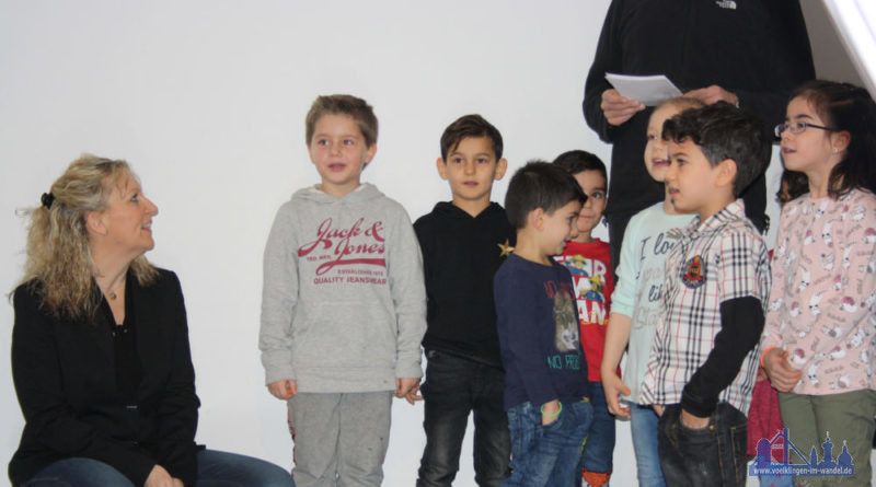 Die Kinder freuen sich über die modernisierte KiTa (Foto: Stadt VKL)