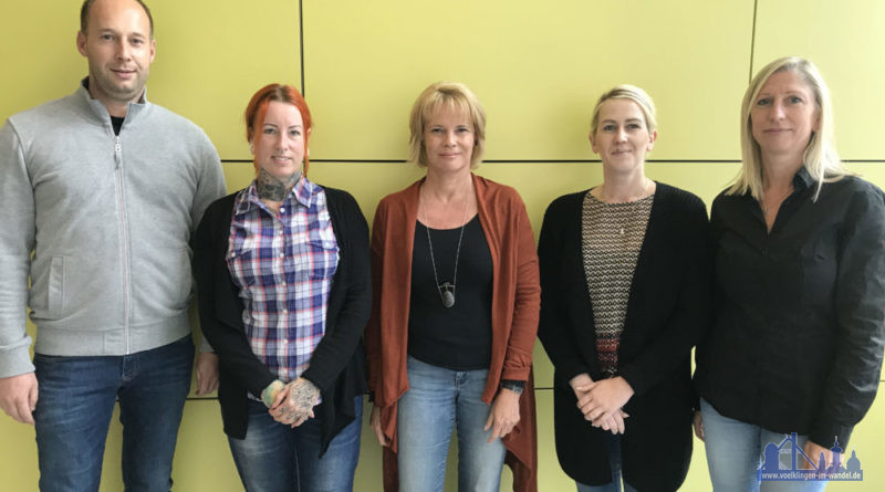 Gespräch im Neuen Rathaus zum Thema Tierschutz: Kevin Hewer (Bürgerbüro), Christina Maas (2. Vors. Tierschutzverein), Oberbürgermeisterin Christiane Blatt, Sarah Kindel (1. Vors.Tierschutzverein), Manuela Maas (Ortspolizeibehörde) Foto: Lars Hüsslein