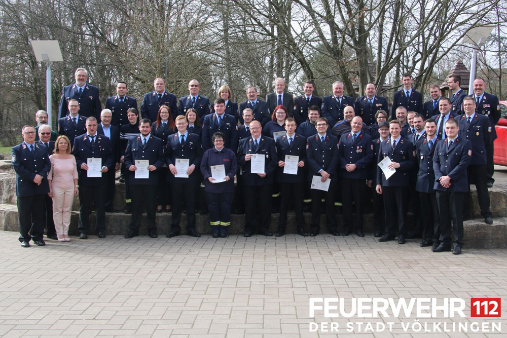 Gruppenfoto "Hauptversammlung der Feuerwehr Völklingen" (Foto: FFW VKL)