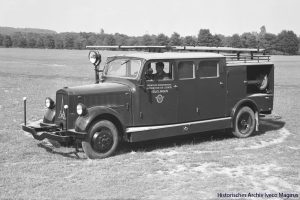 Türbeschriftung: Freiwillige Werksfeuerwehr der Röschlingschen Eisen- und Stahlwerke © Historisches Archiv Iveco Magirus