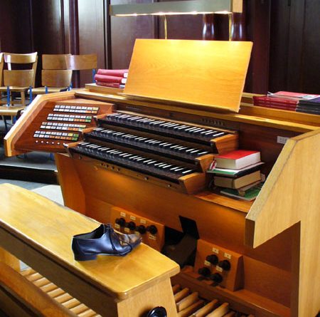 Versöhnungskirche Völklingen (Foto: Hell)