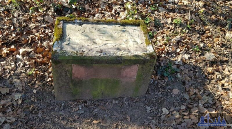 Gedenktafeln am 1870er-Denkmal in Fürstenhausen verschwunden – Stadt bittet um Hinweise  