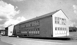 Grundschule Heidstock 1960 (Bild: Stadt Völklingen)