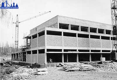 Das Völklinger Stadtbad wird 1962 erbaut (Foto: 1963 Stadtarchiv)