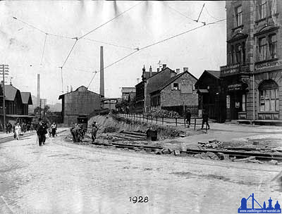 Erneuerungsarbeiten 1928 vor dem Völklinger Bahnhof