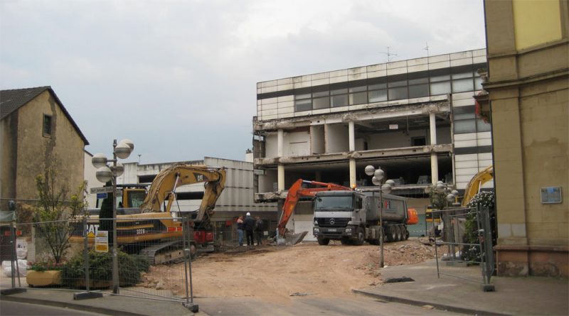 Archivfoto von Dieter Strempel: Abrissarbeiten am Kaufhofquerriegel 2008