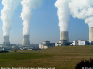 Stefan Kühn - Eigenes Werk Kernkraftwerk in Cattenom, Frankreich (CC BY-SA 3.0)