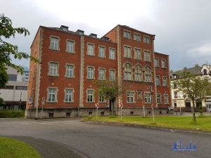 Das Amtsgericht Völklingen: Seit 1893 ist der Sitz des Gerichtes an dieser Stelle. 1993 wurde das Gebäude komplett renoviert. (Foto: Hell 2016)