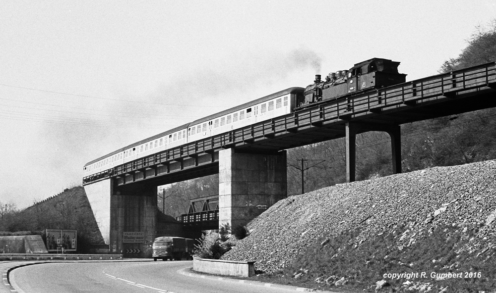 78 298 Bw Dillingen vor P 2153 Völklingen-Lebach am 28.03.1968 (Foto: Reinhard Gumbert)