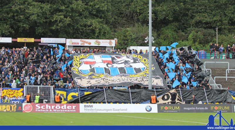 Choreografie der FCS Fans beim Einlauf der Mannschaften (Foto: Hell)