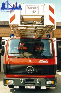 Die 1992 angeschaffte Drehleiter mit Korb, aufgenommen 1996 © Thomas Hell