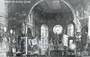 Ein Blick in den Chor der alten Sankt Eligius Kirche (Foto: Sammlung Heimatkundlicher Verein Warndt)