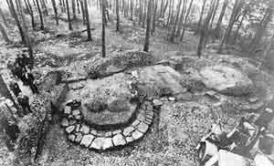 Reste einer alten Fliehburg am Rande des Heidstocks. (Stadtarchiv)