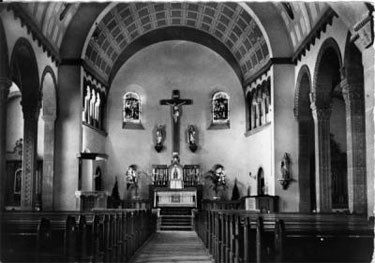 Das Innere der neuen Kirche um 1912.© http://www.warndtdom.de