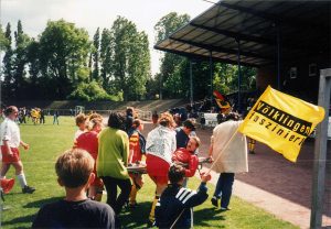 Mitarbeiter-Fußball-Tunier 1997 (Foto: Sammlung Hahn)