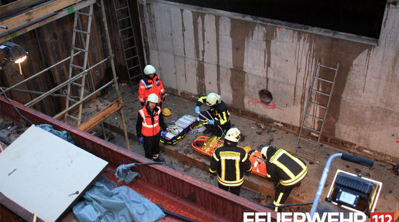 Personenrettung mittels DLK (Foto: FFW Völklingen)