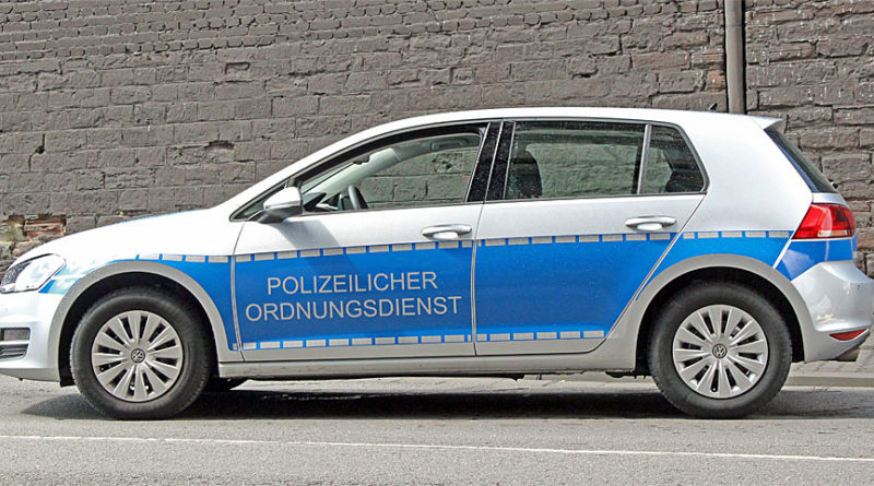 Der Polizeiliche Ordnungsdienst (POD) hat keine Sonderrechte - eine Signalanlage (Blaulicht) fehlt an den Fahrzeugen der Einheiten (Foto: Hell)