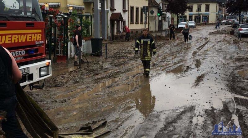 Die Feuerwehr Vöklingen half auch bei den Unwettereinsätzen (Foto: FFW Völklingen)