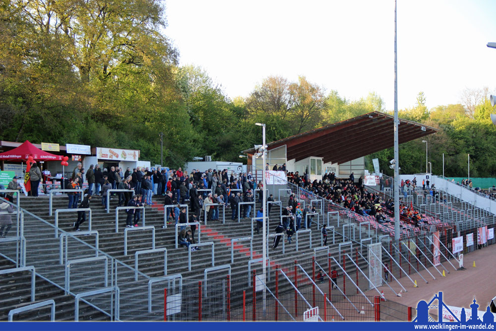 Nur 676 Zuschauer wollten das Spiel sehen - beim Hinspiel in Neunkirchen waren es noch 5000! (Foto: Hell)