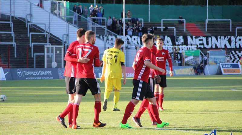 Torjubel nach dem 1:0 (Foto: Hell)