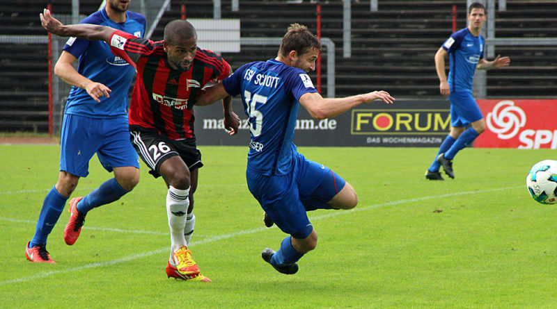 Überraschend in der Startformation: Dominic Altmeier (Foto: Hell)