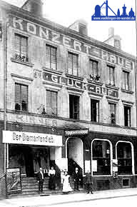 Konzerthaus Glück auf um 1913, im Kinosaal wird der Diamanden-Dieb gespielt.
