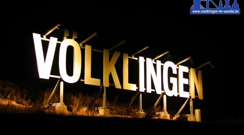 Völklingen goes Hollywood: Dieser Schriftzug findet sich am Saarufer bei Luisenthal. (Foto: Hell)