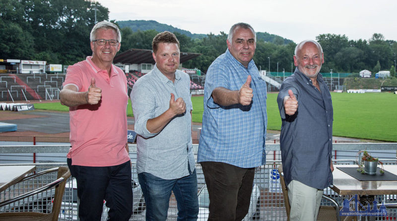 Der neue Vorstand (Foto: Bennoit)