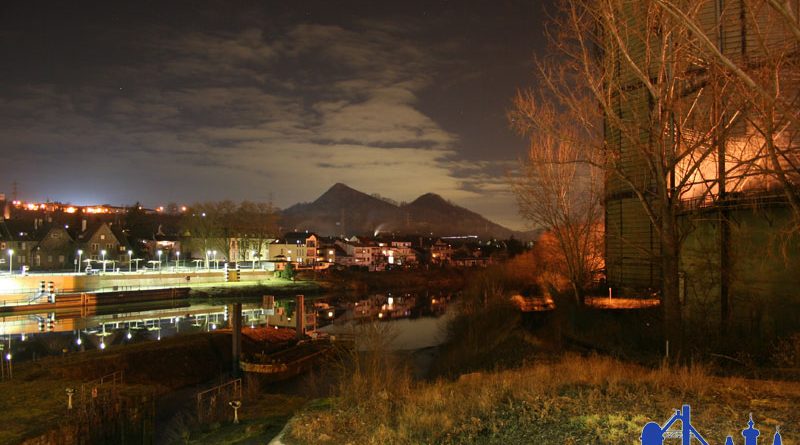 Wehrden bei Nacht
