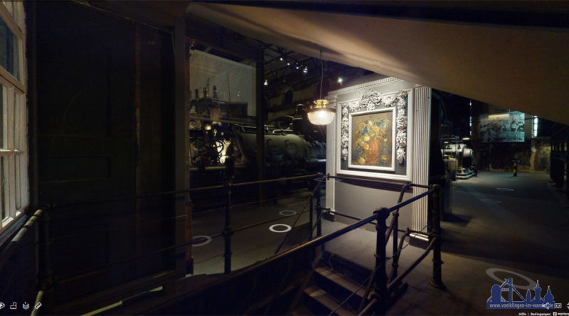 Blick in das Interieur der "Olympic" Die Ausstellung "Mon Trésor. Europas Schatz im Saarland" im Weltkulturerbe Völklinger Hütte: Blick in das Interieur der "Olympic" (1911 - 1935), dem nahezu baugleichen Schwesterschiff der "Titanic". Beide Schiffe wurden vom Maschinenraum bis zur ersten Klasse mit Bodenfliesen aus dem Hause Villeroy & Boch (mit Sitz in Mettlach) ausgestattet. Die kostbare Innenausstattung der Olympic aus Eiche wurde versteigert. Und so kamen Wände des Gymnastiksaals und des Treppenhauses der ersten Klasse in die Schatzkammer eines saarländischen Sammlers. Screenshot der Online-Ausstellung, Copyright Foto: Weltkulturerbe Völklinger Hütte/Markus Lutz