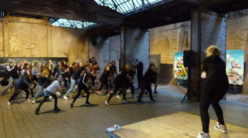 Der Workshop "Hip-Hop-Tanz" in der "4. UrbanArt Biennale® 2017" des Weltkulturerbes Völklinger Hütte, in Kooperation mit der Tanzschule Bootz-Ohlmann, Saarbrücken Copyright: Weltkulturerbe Völklinger Hütte/Karl Heinrich Veith